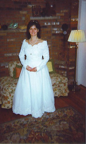 momsweddingpic.jpg